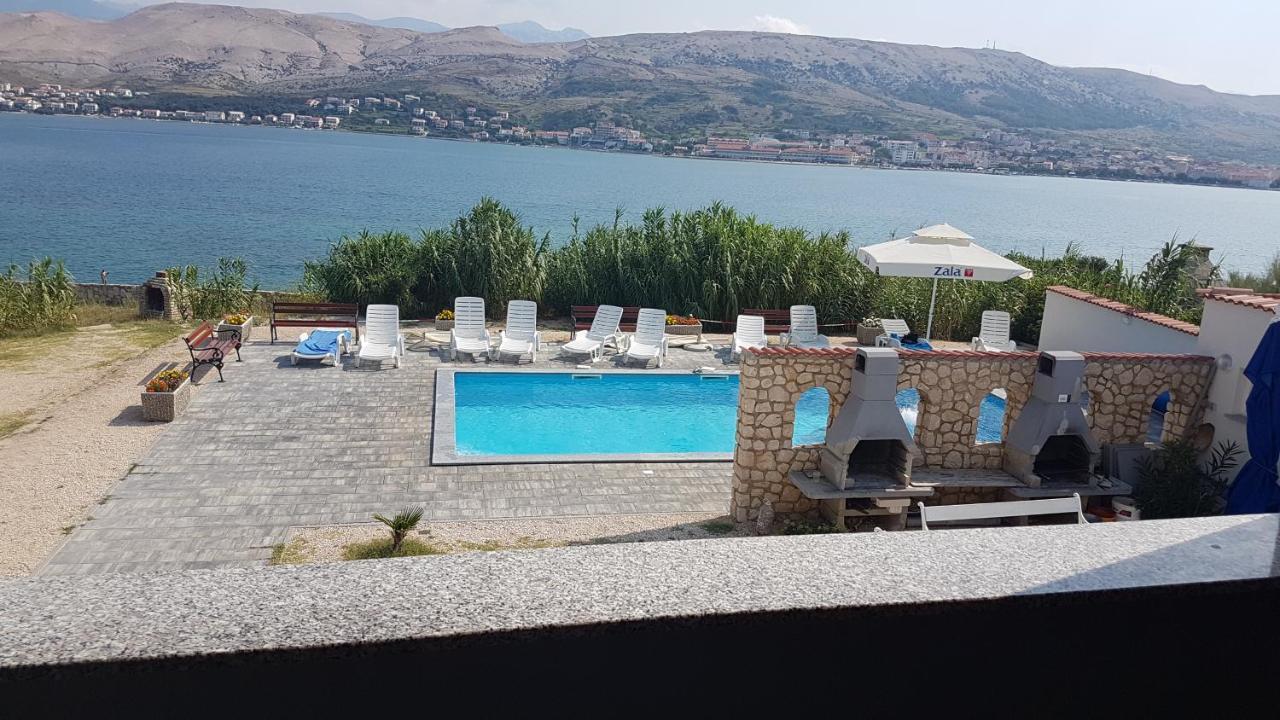 Apartments Mia Pag Паг Екстер'єр фото